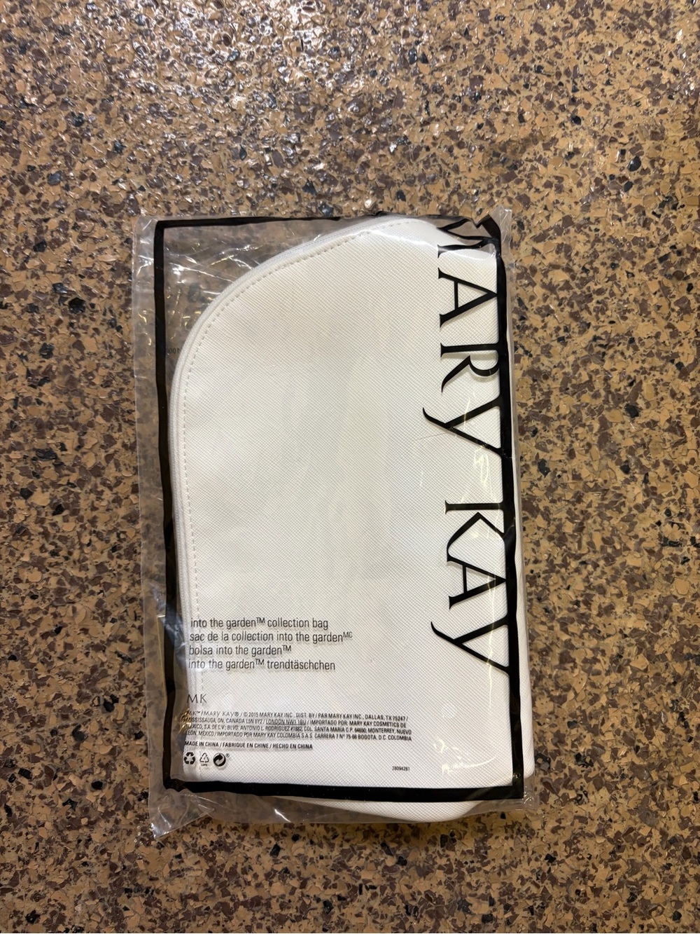Mary Kay Cream Travel Makeup Pouch